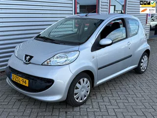 Peugeot 107 1.0-12V XR Airco *Automaat* 18-04-2026 APK
